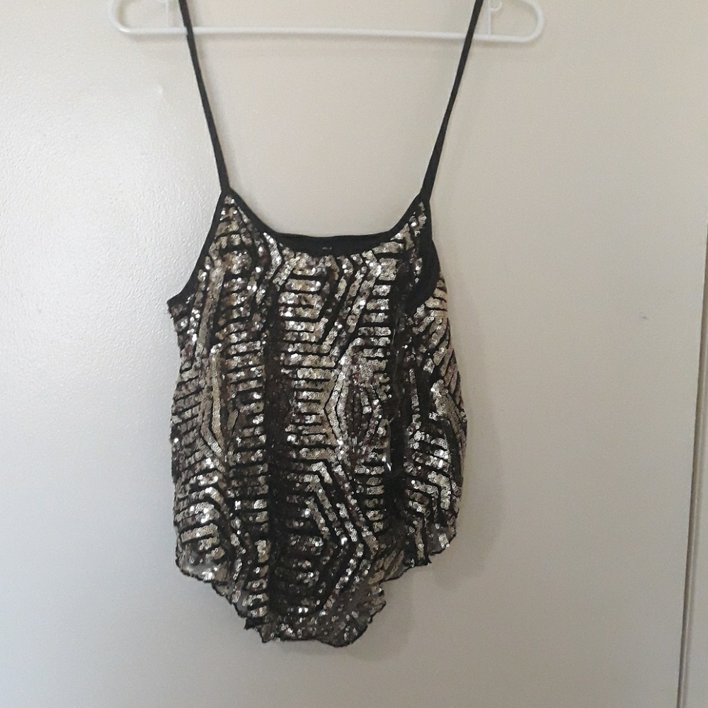Shimmery sleeveless blouse